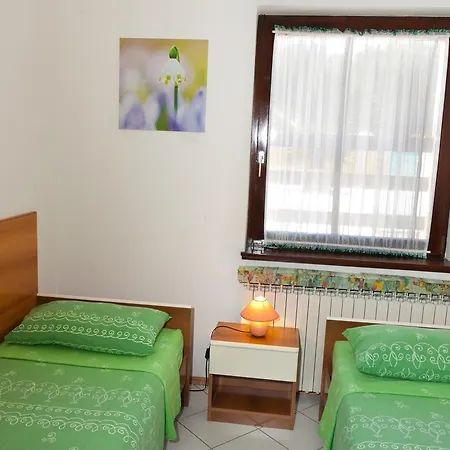 Ada * Vinkuran